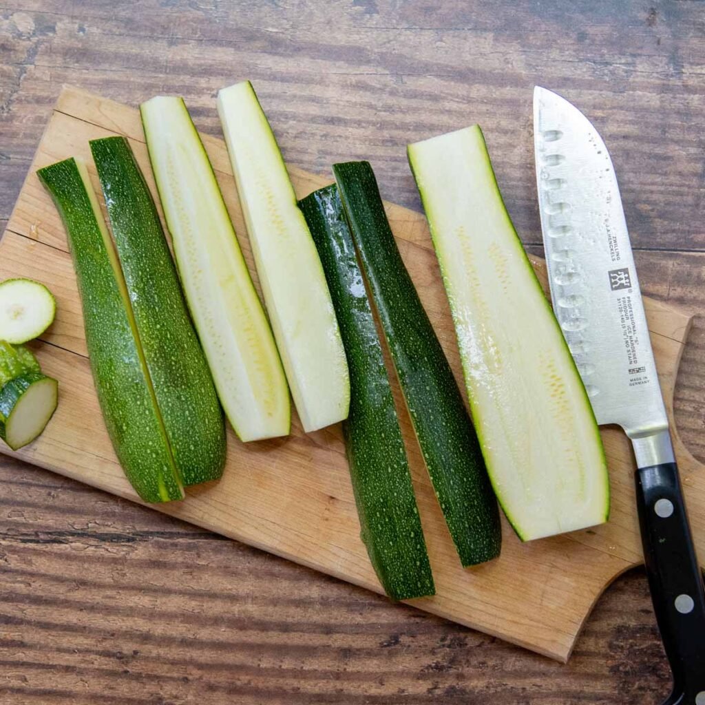 image showing how to cut zucchini.