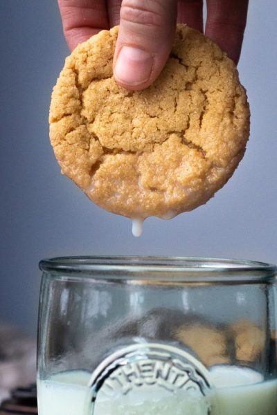 cropped-almond-flour-peanut-butter-cookies-1080-1.jpg