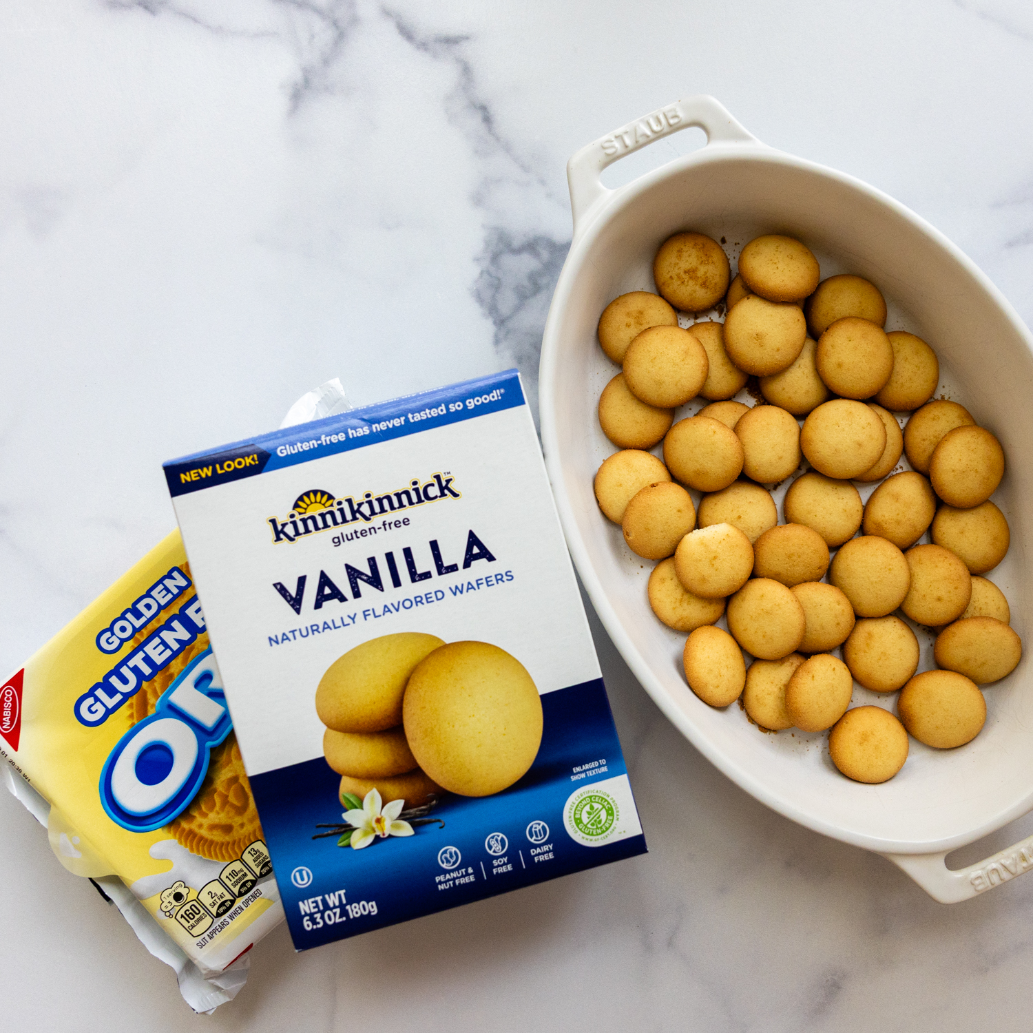 Banana pudding ingredients.